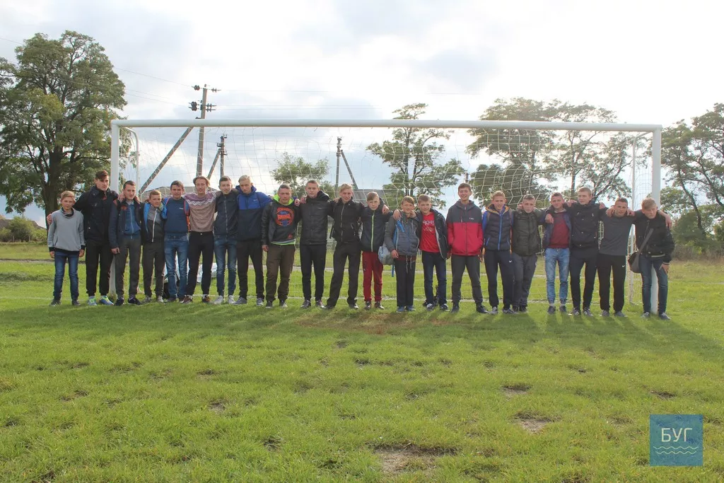 За нову форму футбольна команда Зимного здобула перемогу в другій грі чемпіонату Волині 3