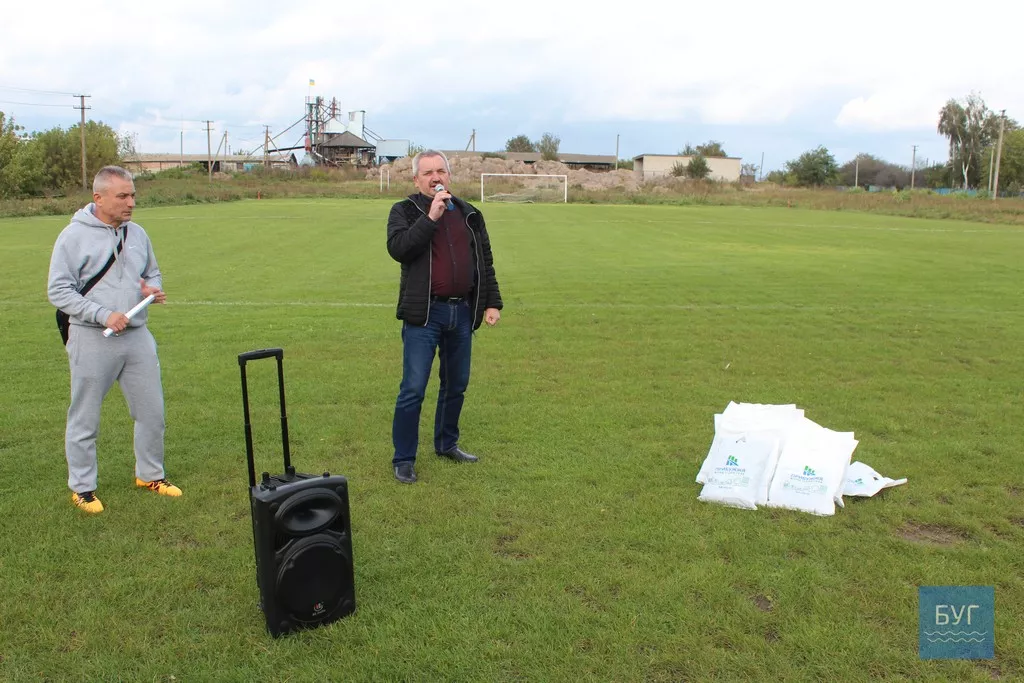 За нову форму футбольна команда Зимного здобула перемогу в другій грі чемпіонату Волині 4