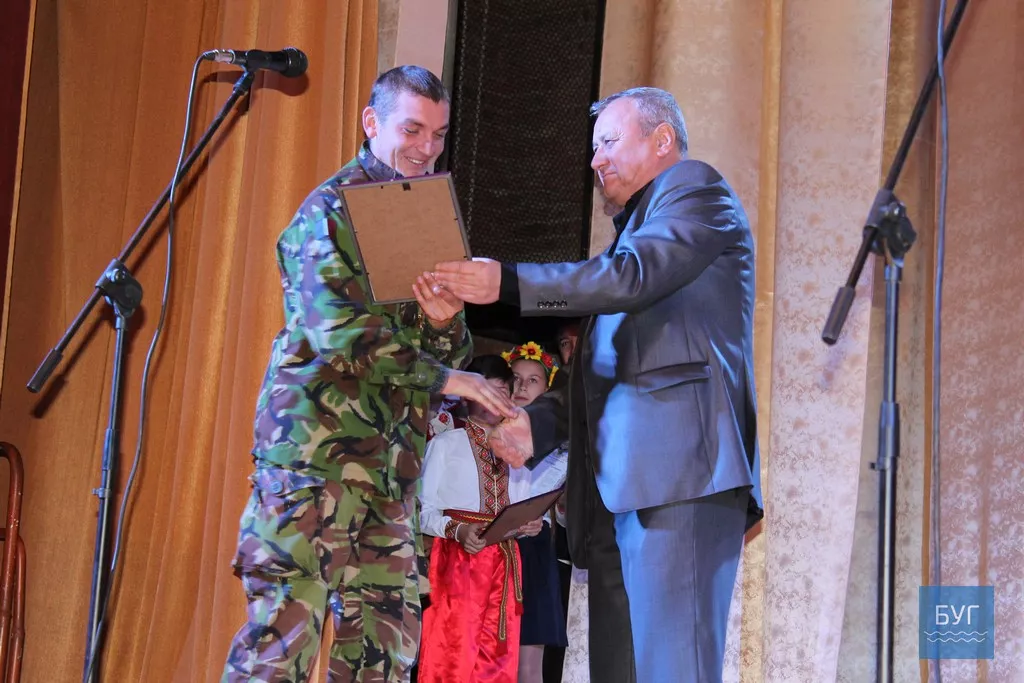 Урочистості до Дня захисника України відбулися в Іваничах 6