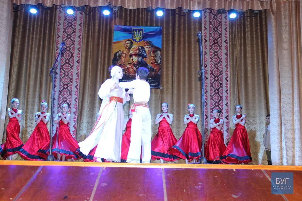 Урочистості до Дня захисника України відбулися в Іваничах 17