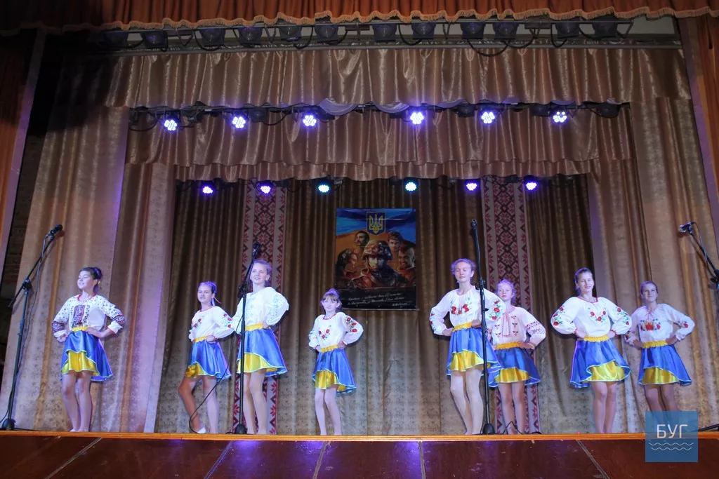 Урочистості до Дня захисника України відбулися в Іваничах 25