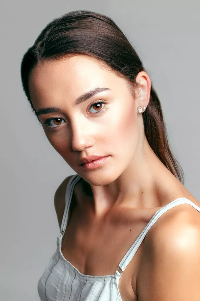 "Кожен день - це нові можливості, перемоги і звершення", - переконана модель Єлизавета Денисовець, яка реалізовує свої мрії в Китаї 8