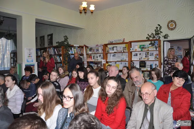 «В словах продовжити буття…» У Нововолинську відбулося поетичне інтерв'ю з поетом Анатолієм Поліщуком 5