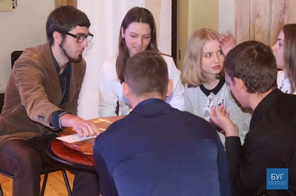 У Володимирі-Волинському до Дня студента провели інтелектуальну гру 4