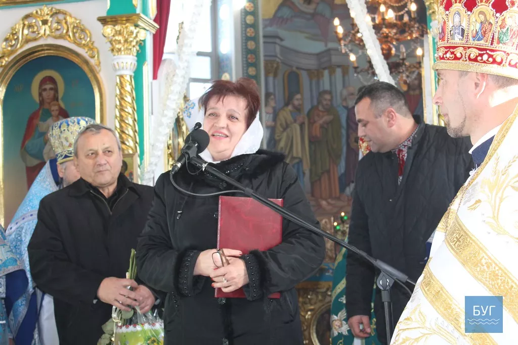 Свято - Покровському храму в Іваничах - 20 років. Відбулася урочиста архієрейська Літургія. 6