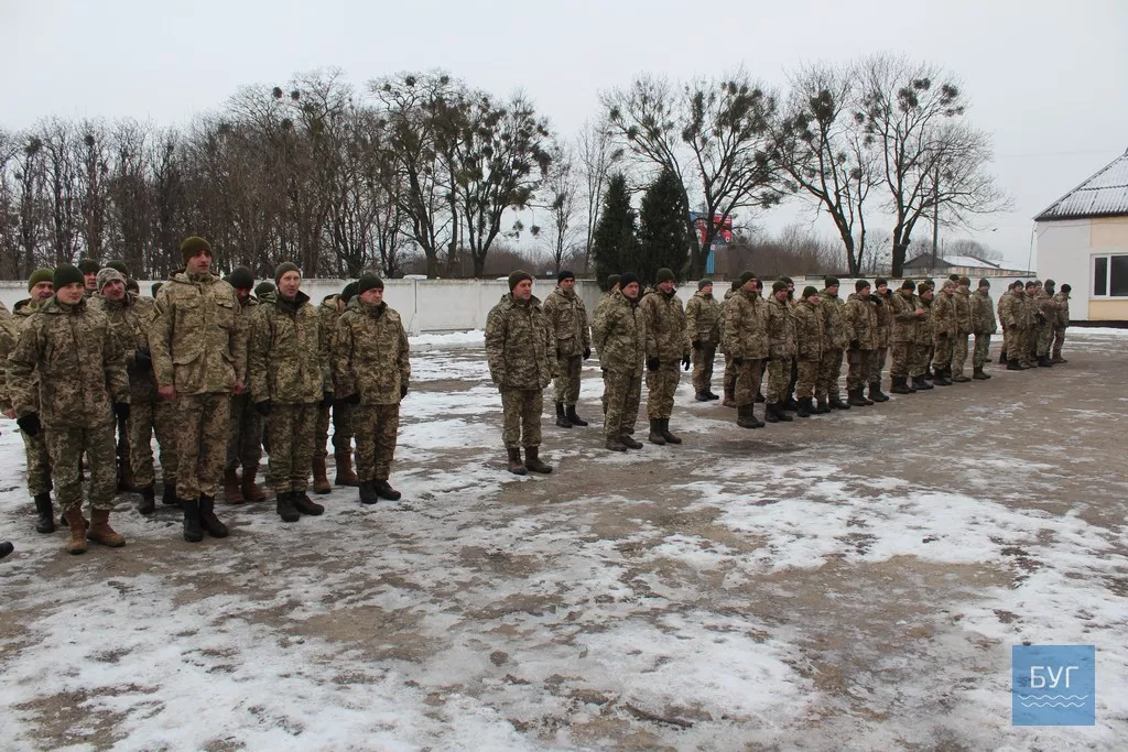 У Володимирі-Волинському дітям військовослужбовців ЗРП передали солодкі подарунки 1
