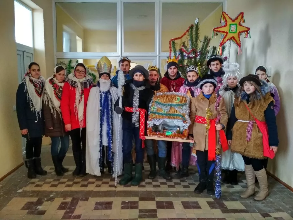 Молодь Завидова Павлівської ОТГ порадувала односельчан вертепним дійством 2