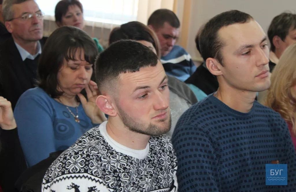 Іваничівщина: вчителі спростовують інформацію про "школярик", що ледь не втрапив у ДТП через жахливу дорогу 14