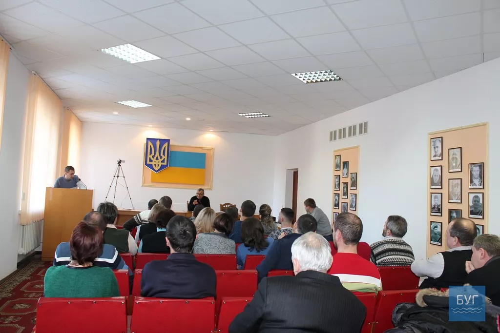 Іваничівщина: вчителі спростовують інформацію про "школярик", що ледь не втрапив у ДТП через жахливу дорогу 2