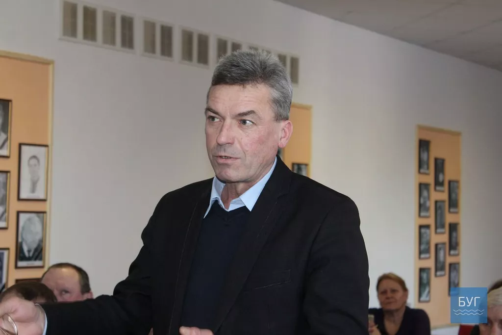 Іваничівщина: вчителі спростовують інформацію про "школярик", що ледь не втрапив у ДТП через жахливу дорогу 6