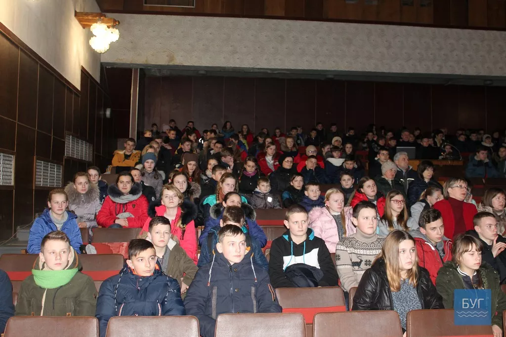 В Іваничах відбулася година пам'яті подвигу Героям Крут 4