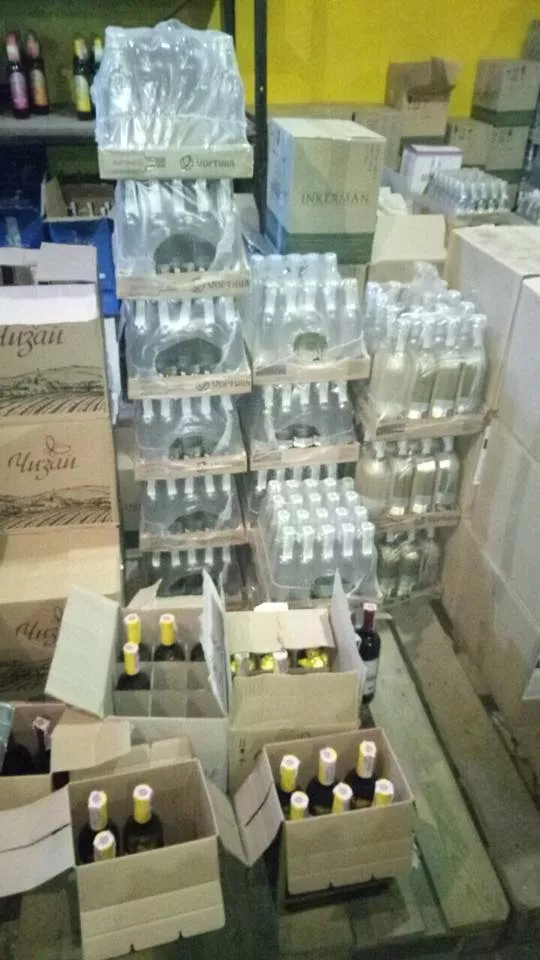 У Володимирі-Волинському знайшли склад з контрафактним алкоголем 2