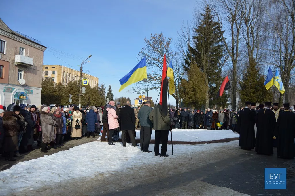У Нововолинську вшанували пам'ять Героїв Небесної Сотні 2