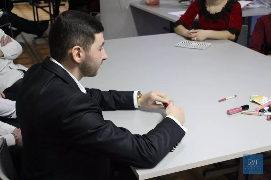 Хто зверху? Або ж як студенти Володимир-Волинського коледжу святкували День закоханих 2