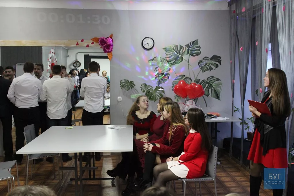 Хто зверху? Або ж як студенти Володимир-Волинського коледжу святкували День закоханих 7