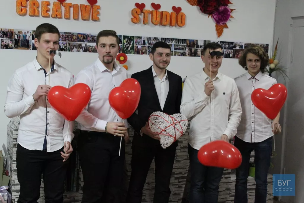 Хто зверху? Або ж як студенти Володимир-Волинського коледжу святкували День закоханих 20