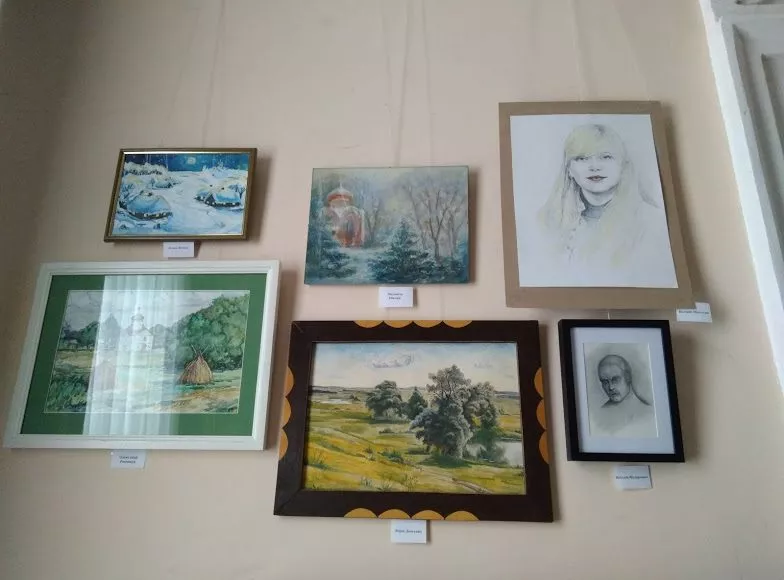 У Володимирі-Волинському виставка сюрреалістичних картини нововолинського митця Анатолія Мужевітіна 5