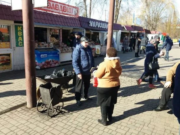 Цигани знов тероризують волинян на луцькій автостанції 3
