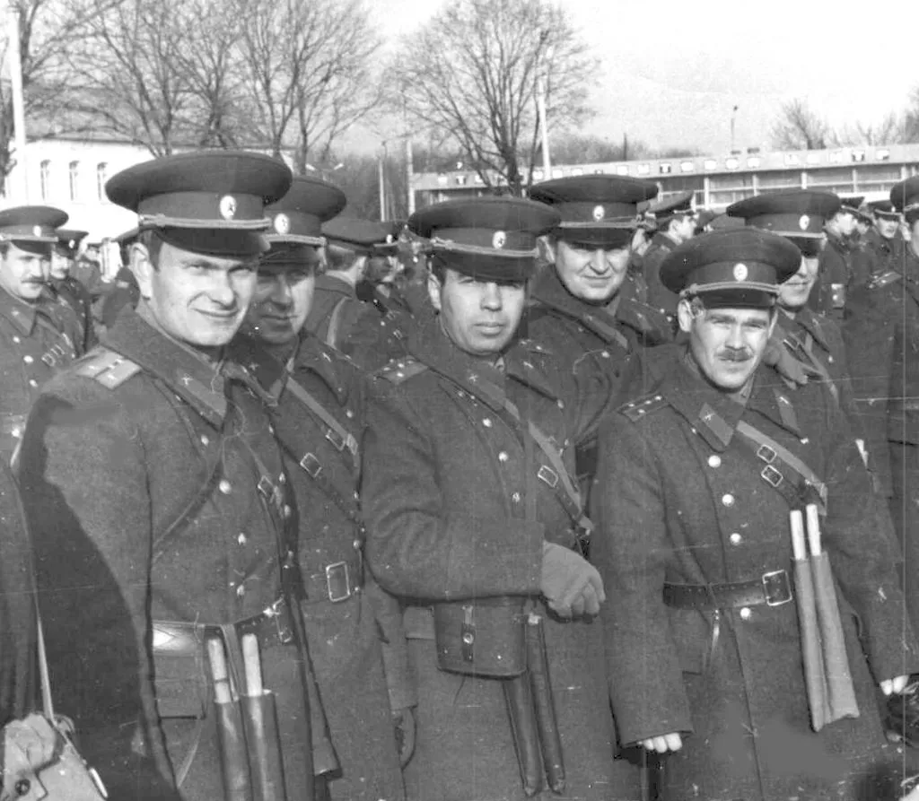 У Володимирі-Волинському зустрілися військові пенсіонери 50-ого мотострілецького полку 3