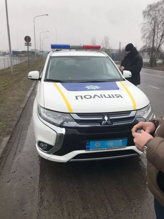 На Волині СБУ затримала на хабарі командира взводу патрульної поліції 6