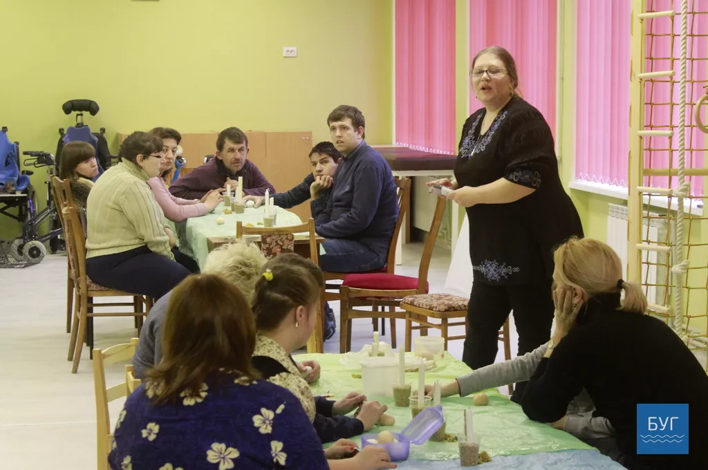 Майстер-клас з написання писанок провели для діток Володимир-Волинського інклюзивно-ресурсного центру 3