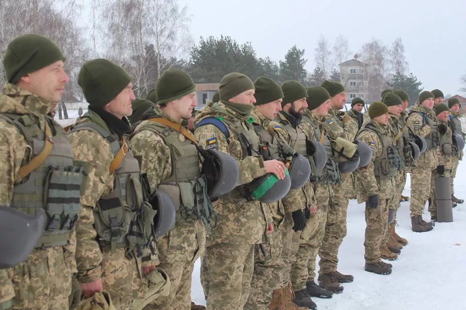 Військовослужбовці 14-ї бригади відновлюють навички стрільби зі стрілецької зброї 2