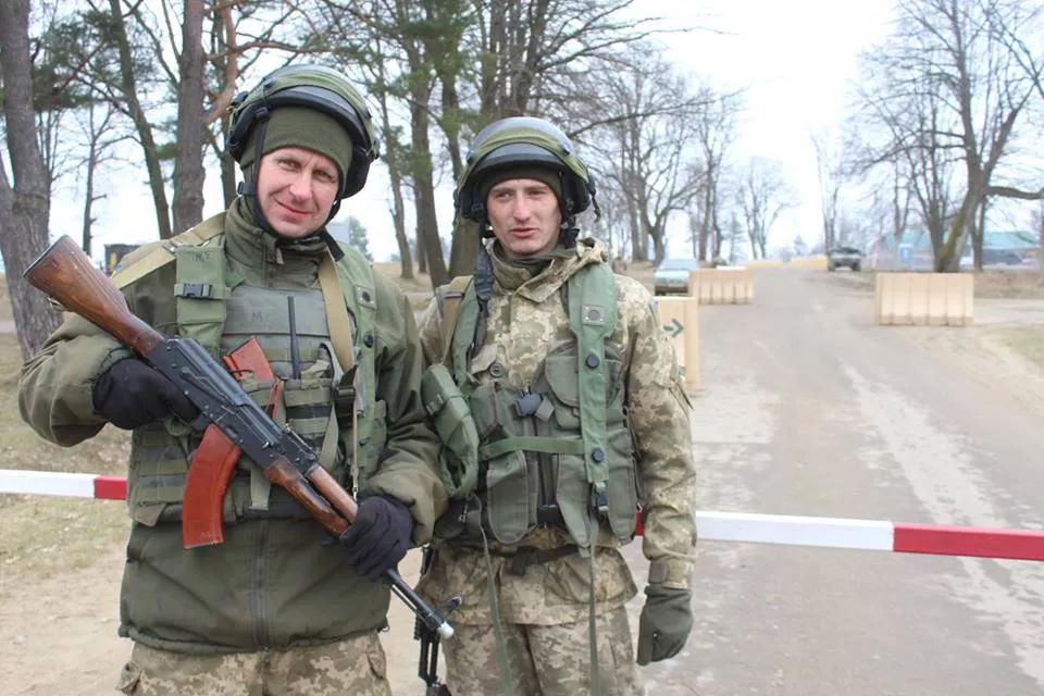 Бійці 14-ї бригади у взаємодії з іноземними відпрацьовують звільнення населених пунктів 3