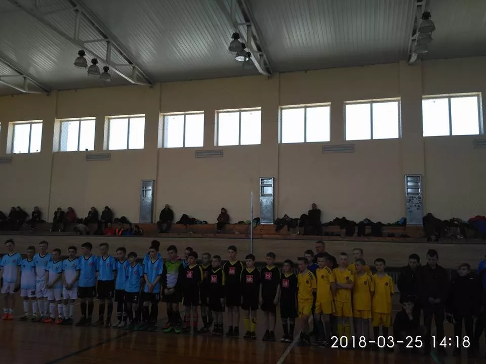 У Володимирі-Волинському юнаки розіграли Кубок Зимного з футзалу 8