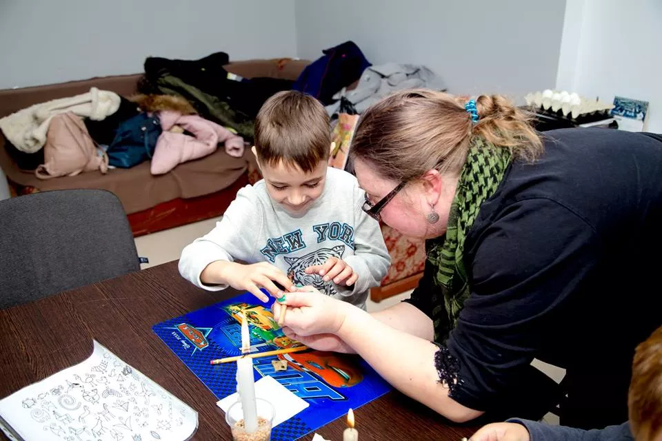 У Нововолинську в молодіжному центрі "Нові крила" відбувся майстер-клас із писанкарства 9