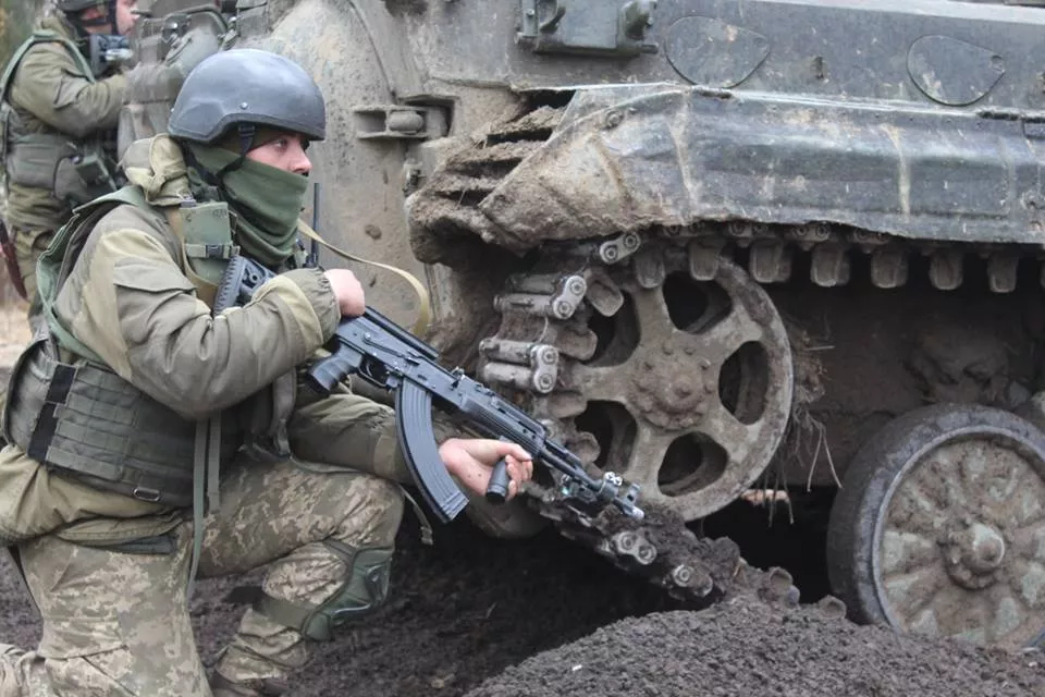 Бійці 14-ї бригади у взаємодії з іноземними відпрацьовують звільнення населених пунктів 8