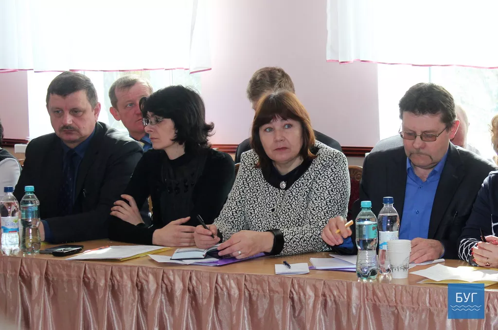 У Зимному зібралися освітяни з ОТГ Волині, щоб обговорити процес реформування освіти і створення опорних шкіл 8