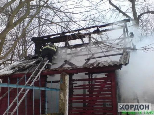 На стадіоні в Любомлі сталася пожежа 3