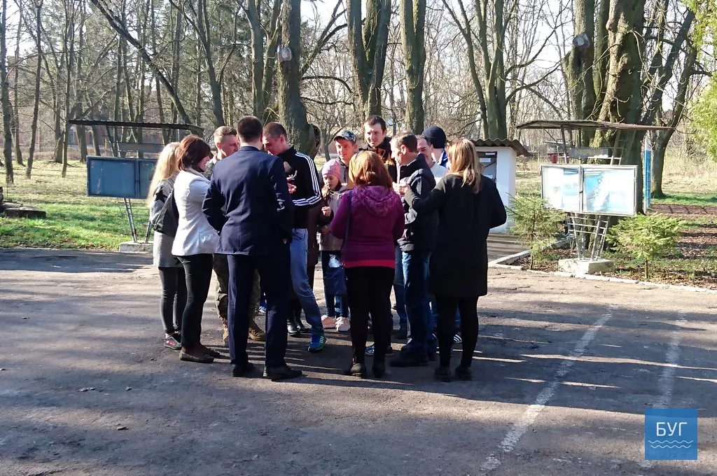 У Володимирі-Волинському відбулася перша весняна відправка юнаків на строкову службу 6