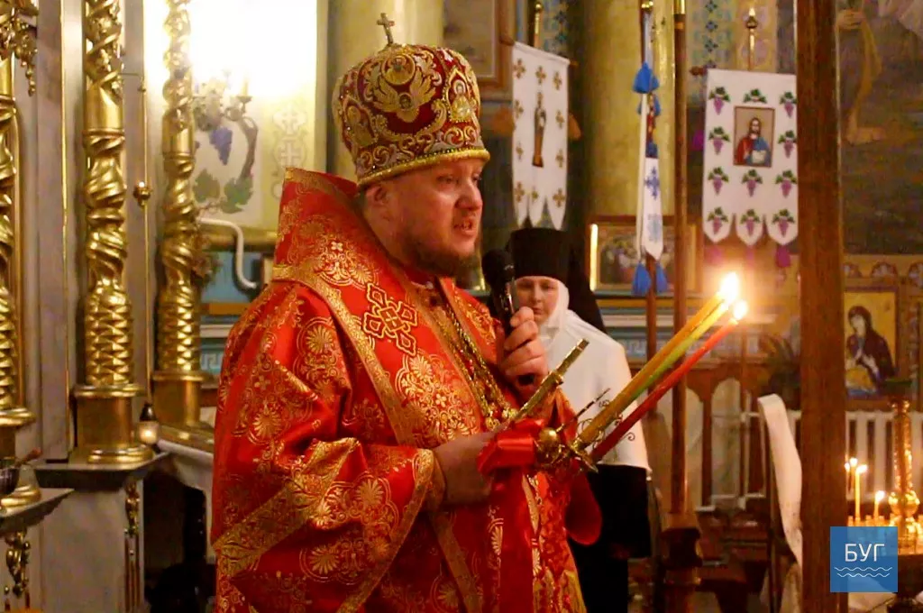 Володимир-волинці вночі святили паску 2