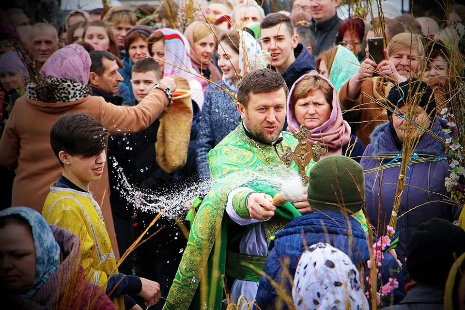 Як у Нововолинську Вербну неділю святкували 17