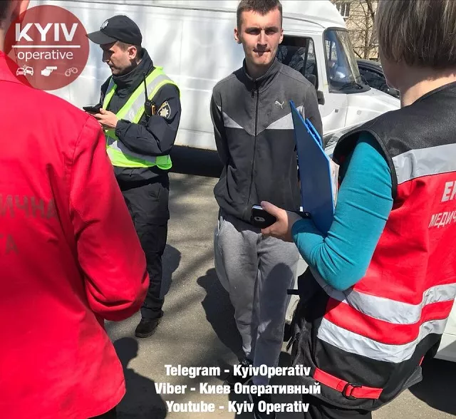 У Києві водій влаштував перегони з поліцією та напав на правоохоронців 1