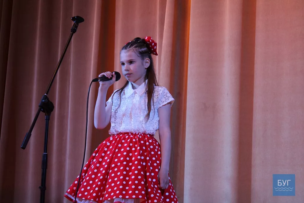 В Іваничівській дитячій музичній школі відбувся звітний концерт 11