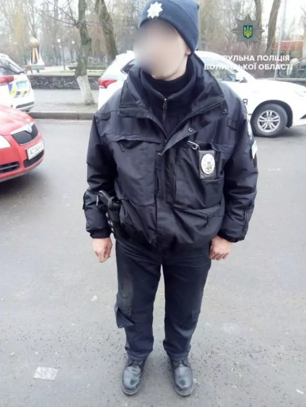 У Ковелі водій позашляховика побився з поліцейськими 3