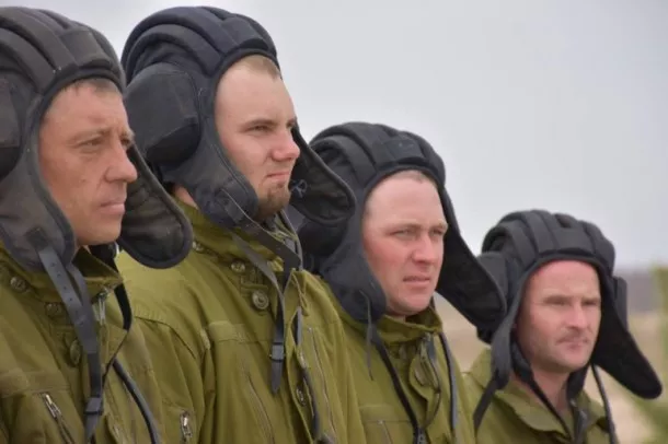 Військових 14-ї бригади відправили на танковий біатлон НАТО 4