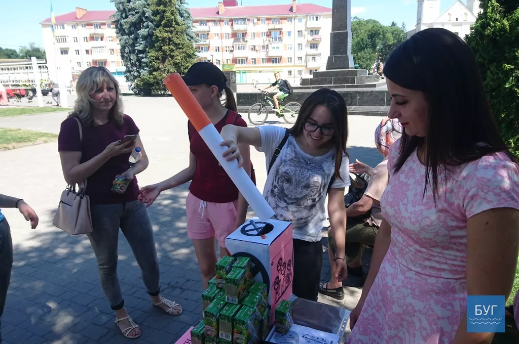 Акція «Обміняй нікотин на вітамін» пройшла у Володимирі-Волинському 6