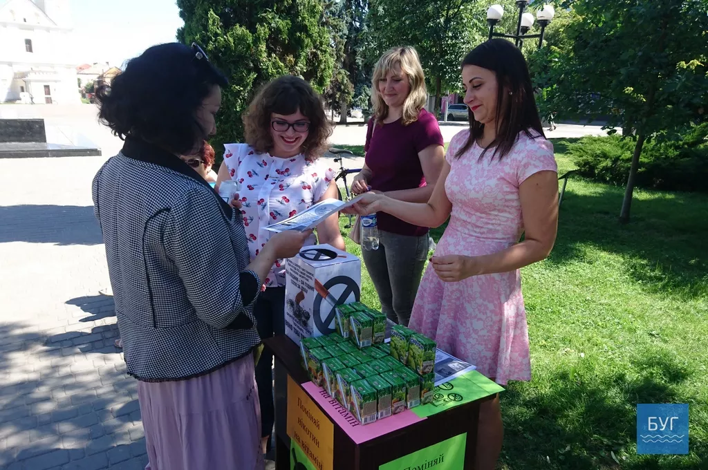 Акція «Обміняй нікотин на вітамін» пройшла у Володимирі-Волинському 4