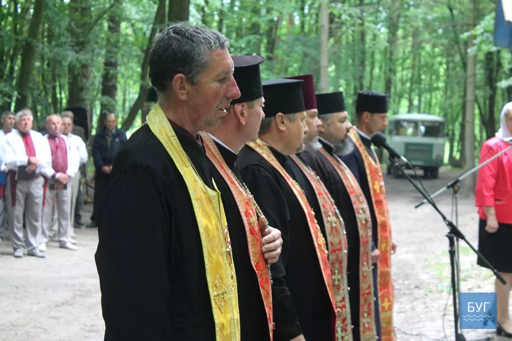 В Іваничівському районі вшанували пам'ять героїв, полеглих в урочищі Прощаниця 3
