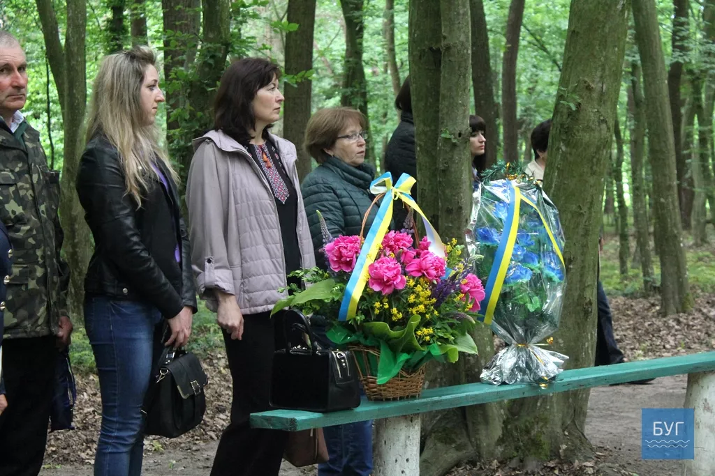 В Іваничівському районі вшанували пам'ять героїв, полеглих в урочищі Прощаниця 4