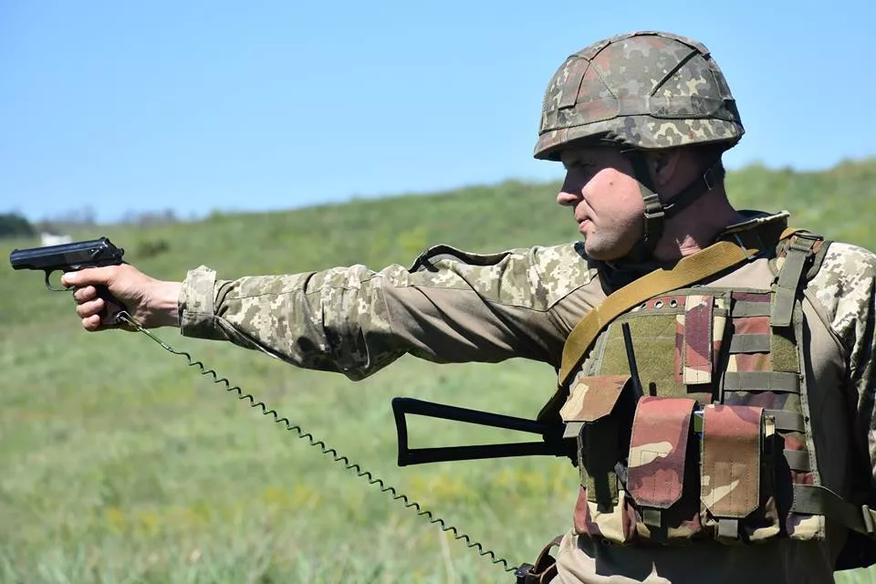 В мережі показали як тренуються бійці 14-ї бригади 7