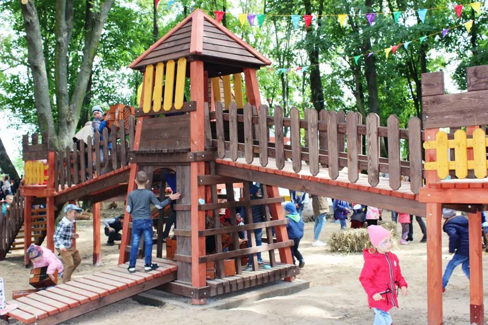 Завдяки фестивалю “Княжий” оновили занедбаний парк 1