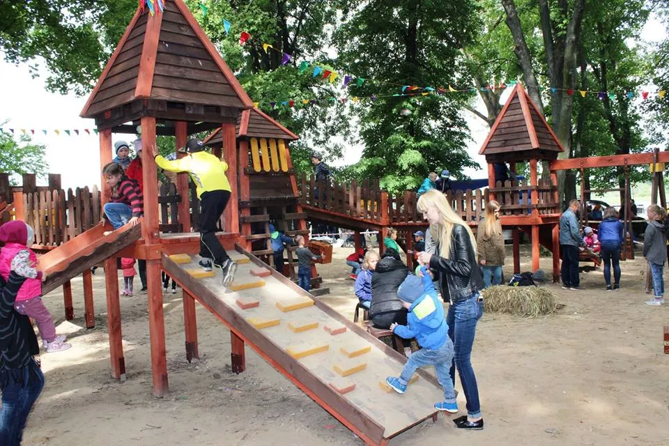 Завдяки фестивалю “Княжий” оновили занедбаний парк 5
