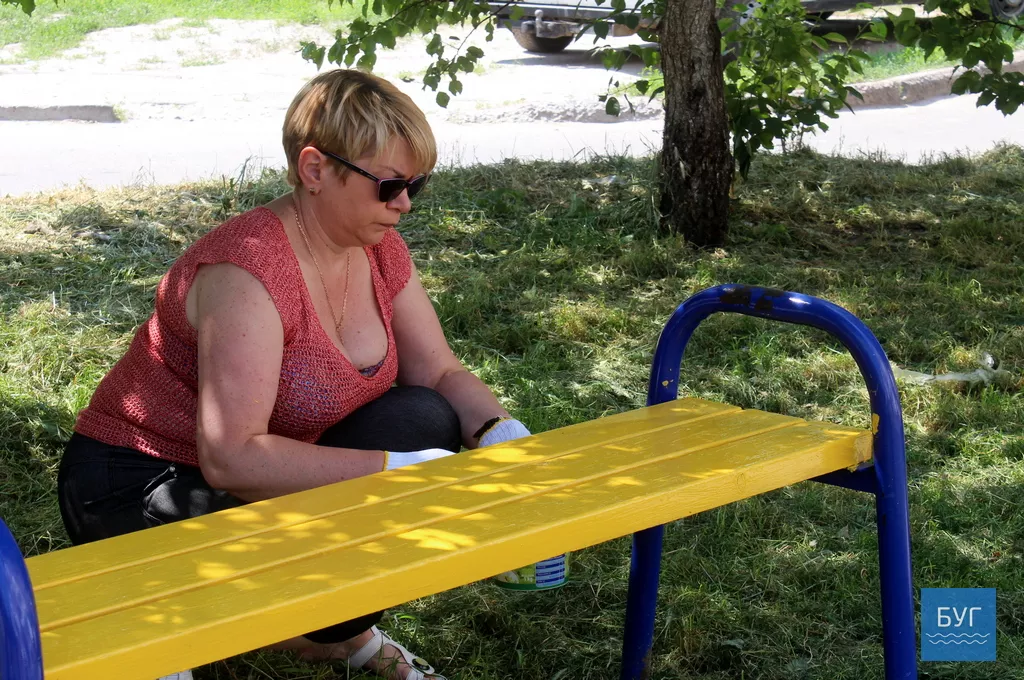 Народний депутат Ігор Гузь взяв участь у толоці в дворі ОСББ "Наше містечко" у Володимирі-Волинському 3