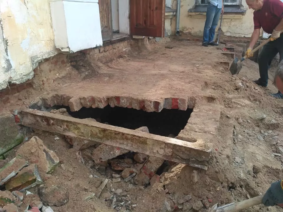 У Володимирі-Волинському розпочали реставрувати приміщення музею 2