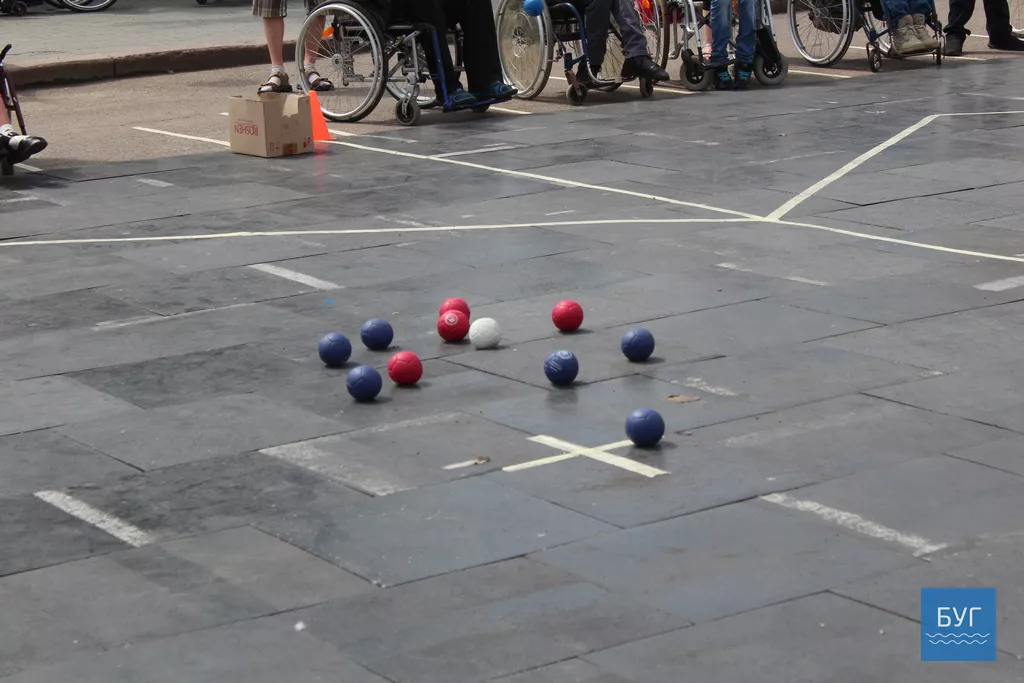 У Володимирі-Волинському вперше провели змагання із гри «Бочча» для людей з обмеженими можливостями 4