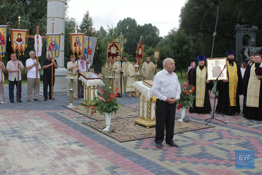 У Володимирі-Волинському розпочали святкування з нагоди 1030-ліття із богослужіння. Фоторепортаж 16